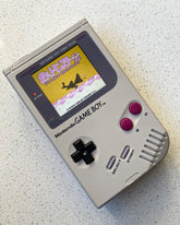 Nintendo Gameboy DMG 01 Game Boy Backlit IPS V2 LCD Off White Play it Loud!