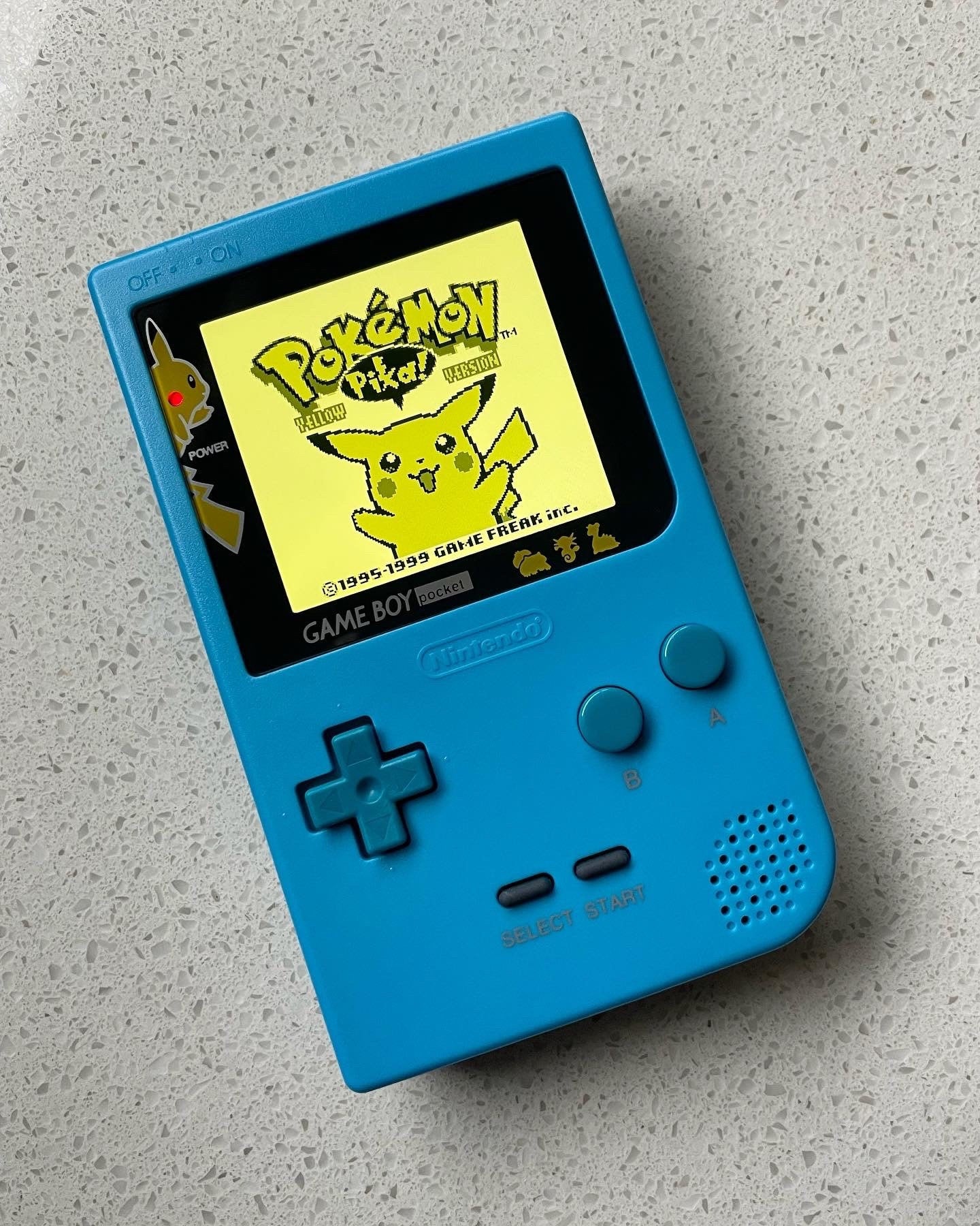 Nintendo Gameboy Pocket Gbp Game Boy Backlit Ips Pokémon Pikachu HYPER BLUE